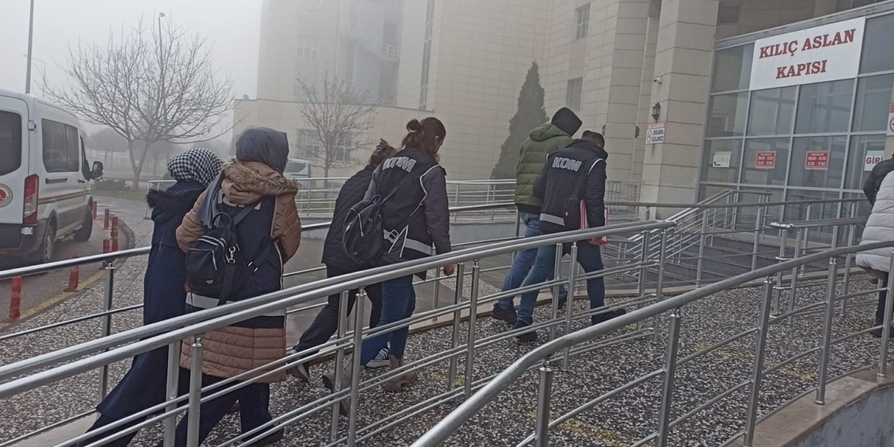 Konya’da Bylock operasyonu: 3 gözaltı