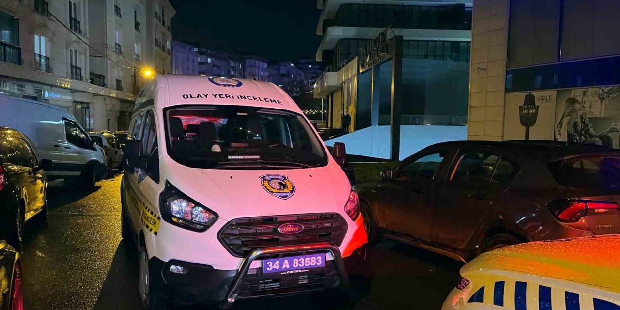 23 yaşındaki genç lüks sitenin 23. katından düştü