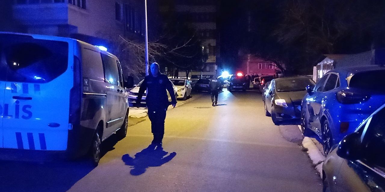 Para vermeyince bıçaklandılar