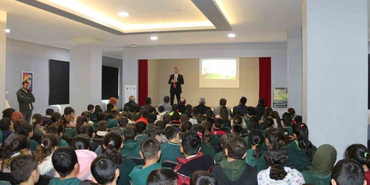 Karapınar'da İlk ve Ortaokul Öğrencilerine Su Verimliliği Eğitimi Verildi