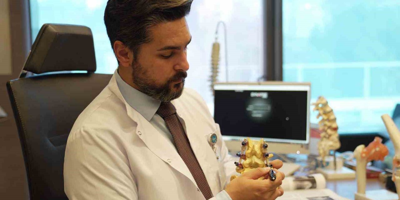 Yeni İpli Skolyoz Ameliyatı, Çocukların Büyümesine ve Gelişmesine İmkan Tanıyor