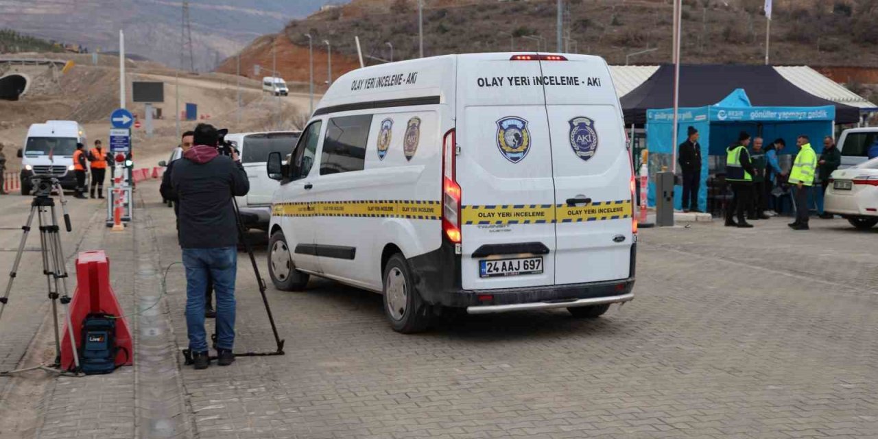 İliç’te toprak kaymasının meydana geldiği maden ocağının izin ve lisans belgesi iptal edildi