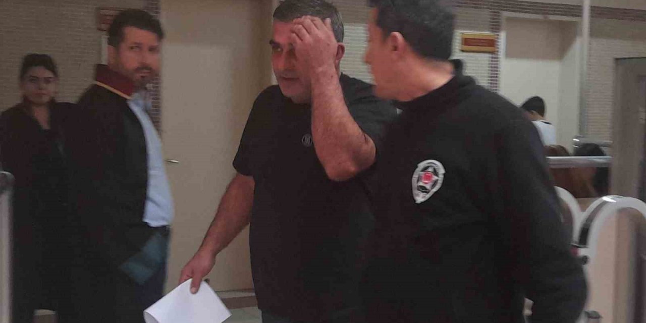 4 kişilik aile can vermişti: Otomobilin üzerine devrilen tırın şoförü tutuklandı