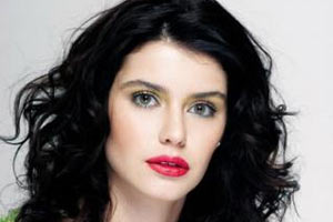 Beren Saat'in babası kaleciymiş