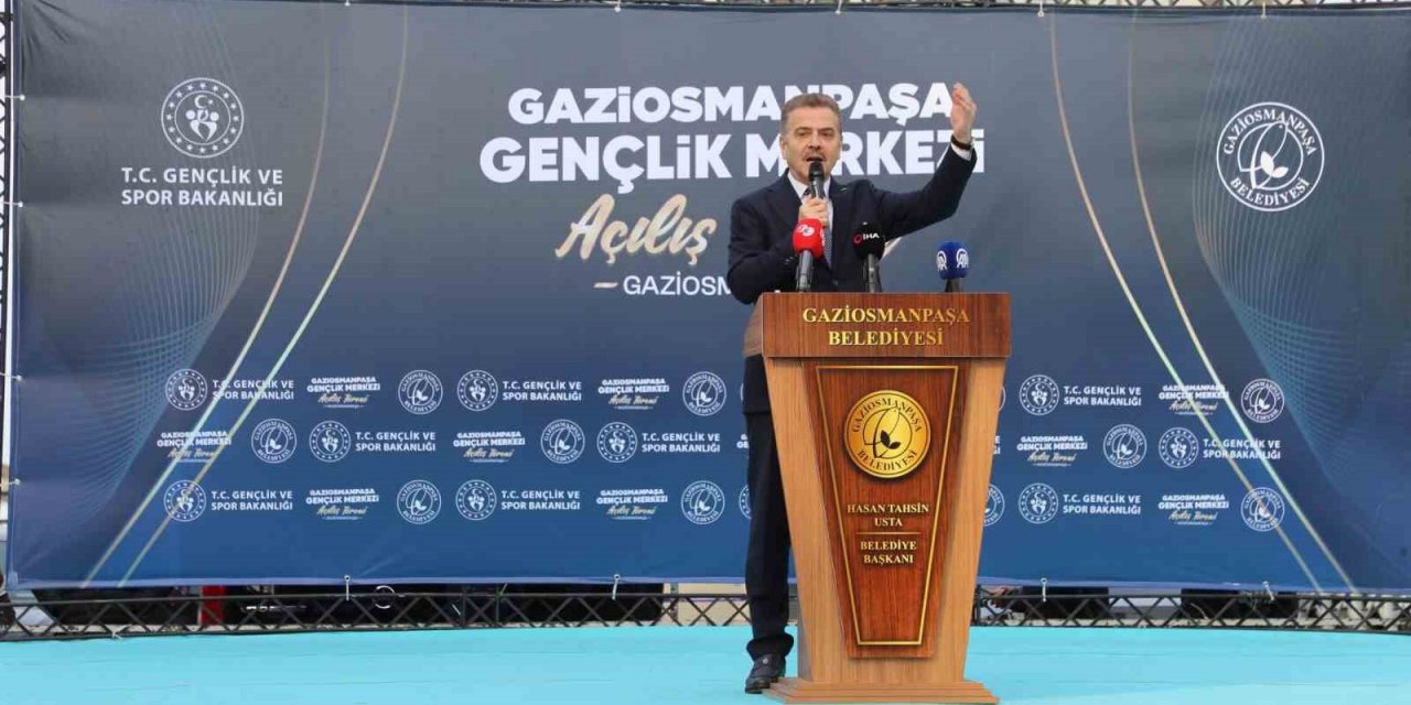 Bakan Bak: Türkiye spor devrimi yaşıyor