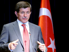 Büyükelçiye bir tepki de Davutoğlu'ndan