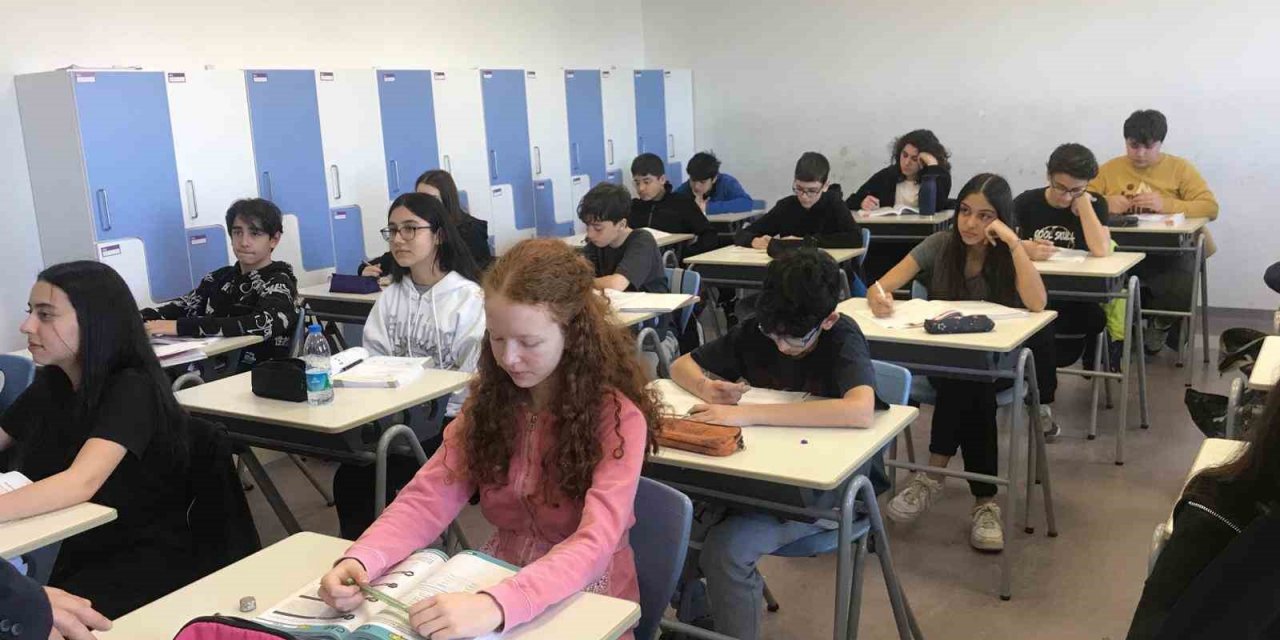 Sınava girecek öğrencilere tatil uyarısı