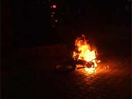 Afganistan'da bombalı saldırı:8 ölü