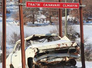 Sürücülere ibretlik tablo