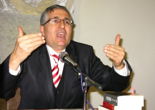 'Bir ülkenin iki ayrı dilli eğitimi olamaz'