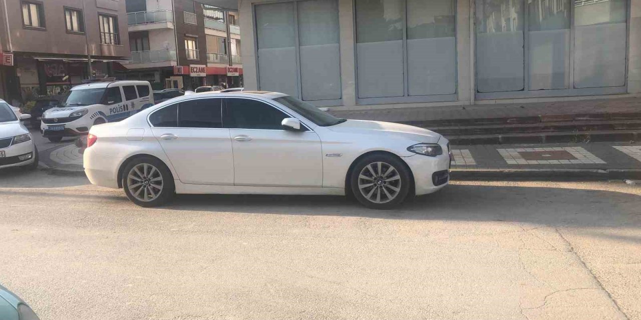 4 Yaşındaki Çocuk Araçta Nefessiz Kalarak Can Verdi
