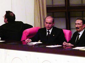 2001 krizinin üzerinden 10 yıl geçti