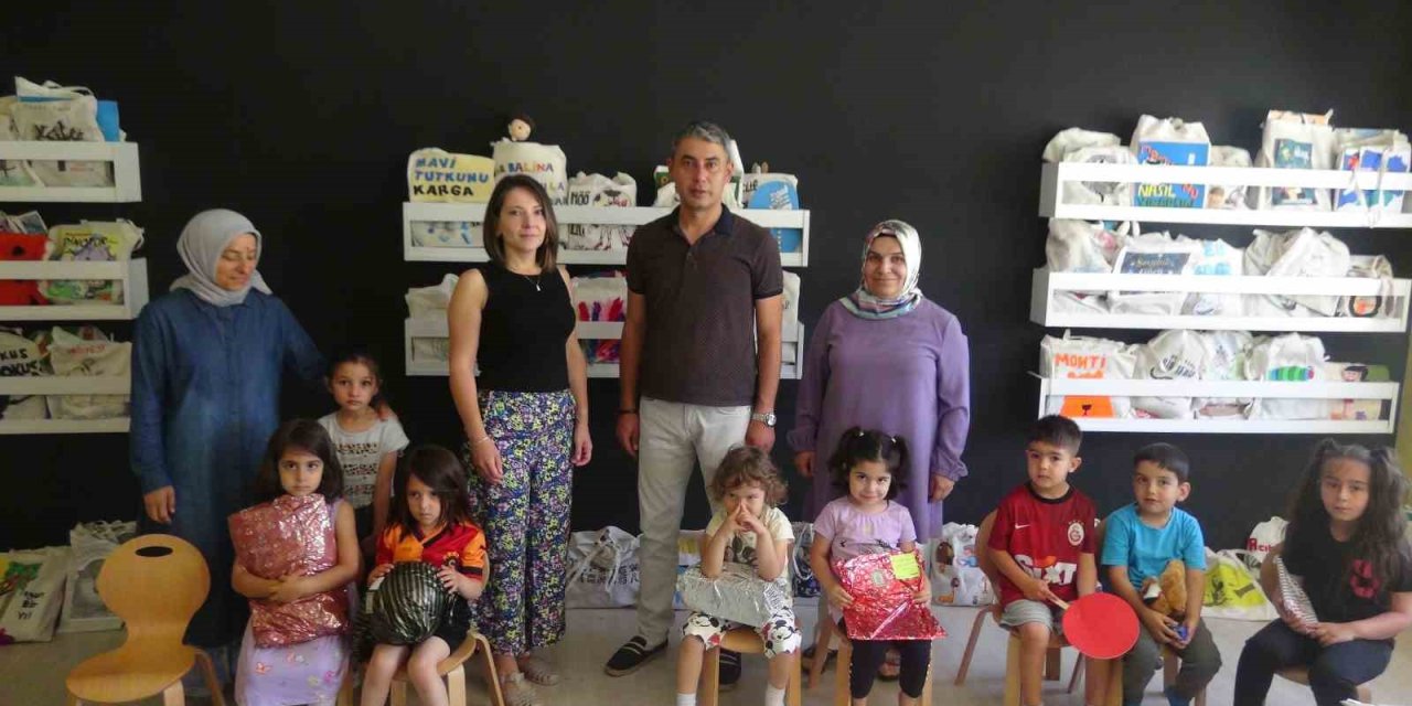 Depremzede öğrencilerin karne hediyesi Bolu'dan geldi