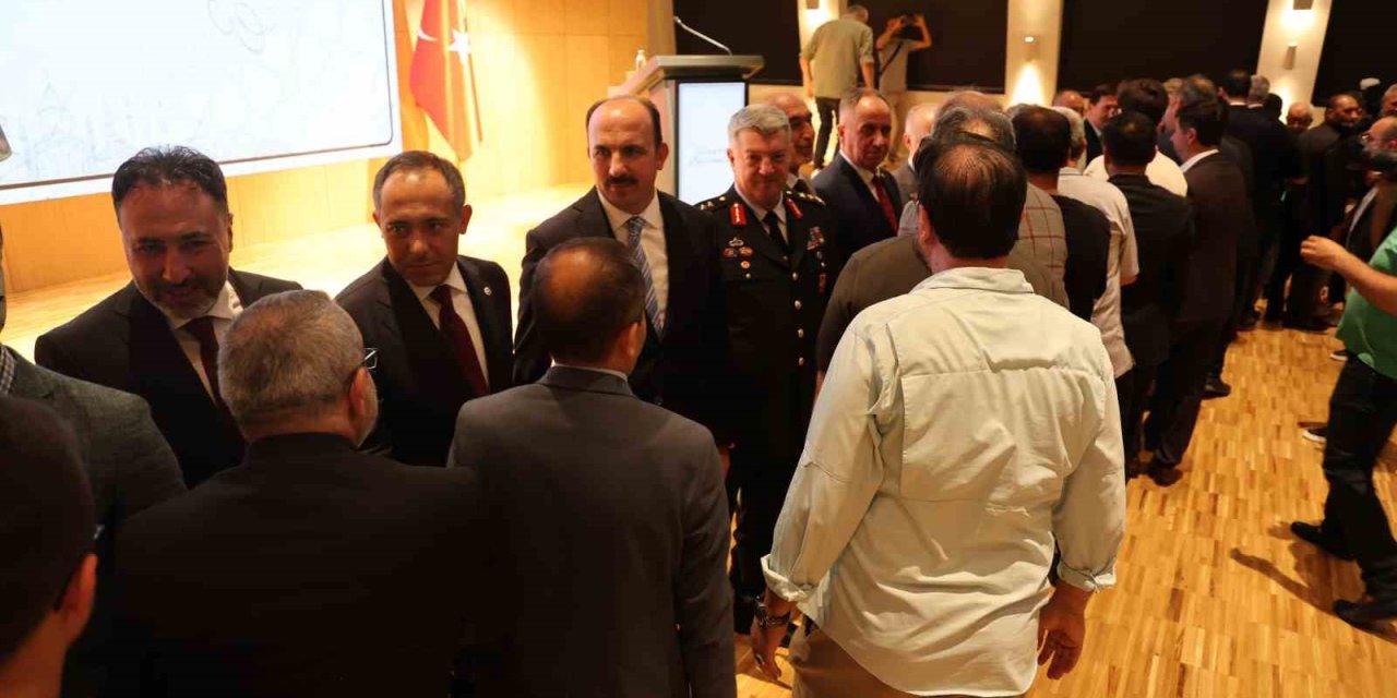 Taş Bina'da bayramlaşma