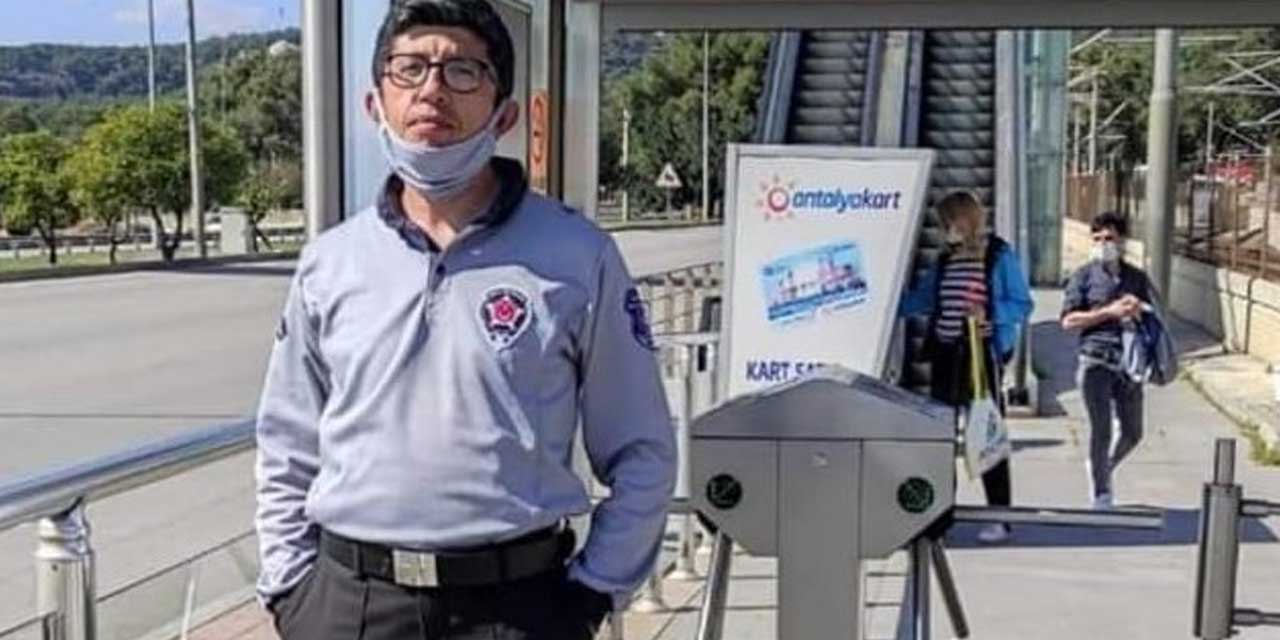 Güvenlik Görevlisi Arkadaşını Korurken Hayatını Kaybetti