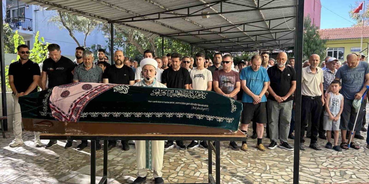 15 yaşındaki Hacer Çağla Çetinalp son yolculuğuna uğurlandı