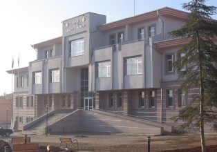 Yunak Adliye Sarayı hizmete girdi