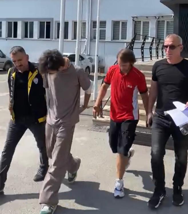 Bursa'da eşkiya sokağa indi! 2 amcaoğlu cinayete karışıp kaçtı, yakalandı ve tutuklandı