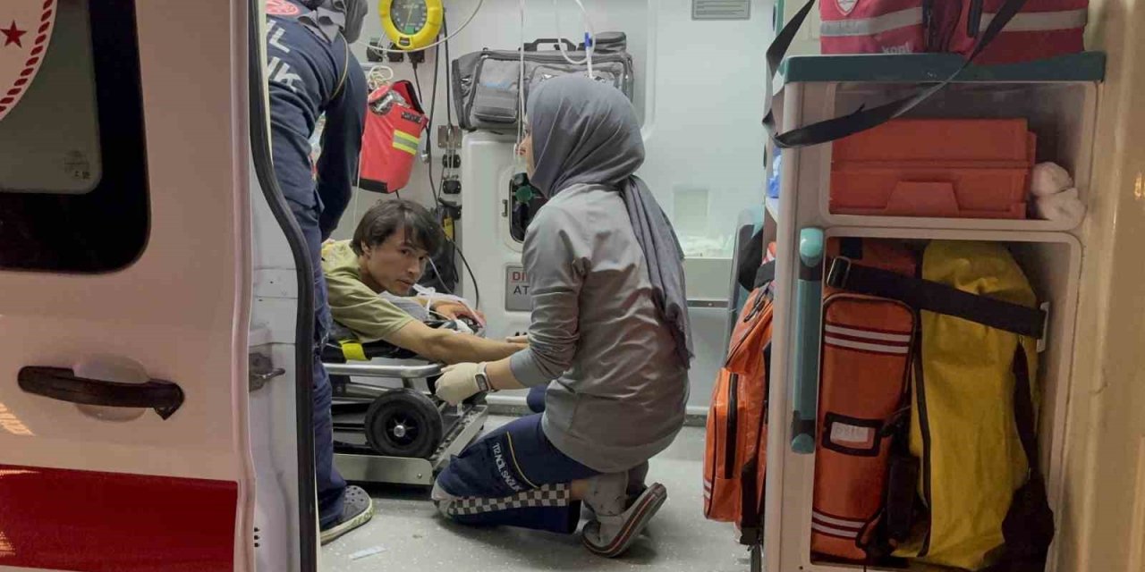 'Sigaram yok' deyince sırtından bıçaklandı