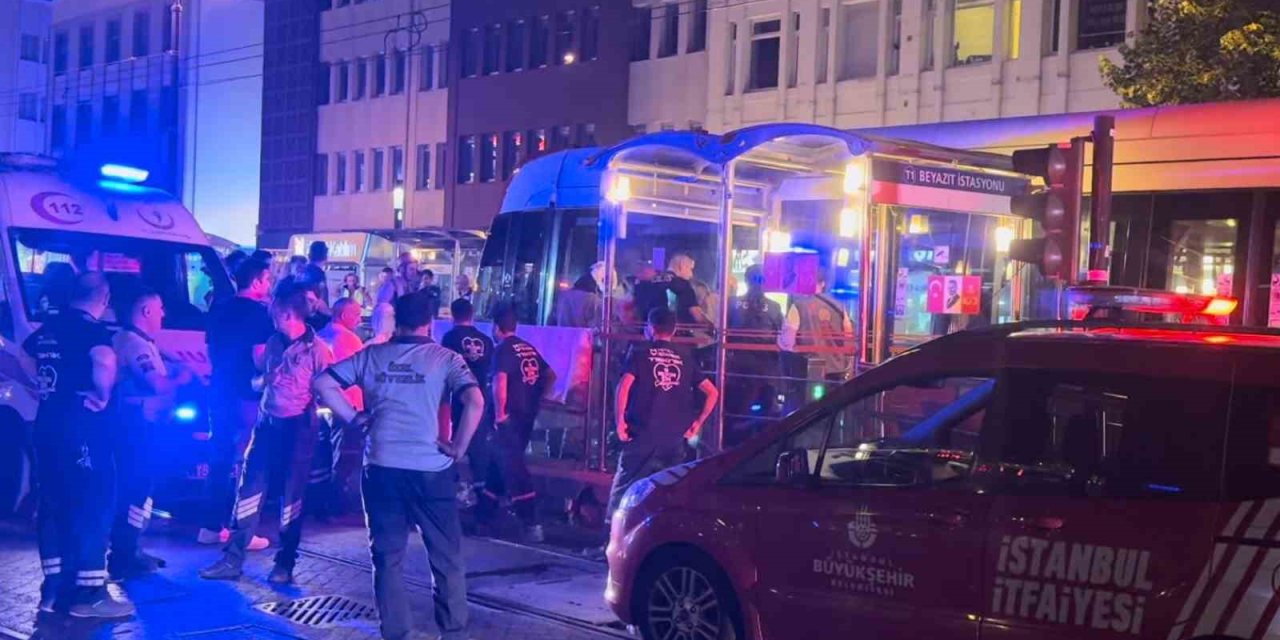 Tramvay Faciası: Dengesini Kaybeden Adam Hayatını Kaybetti