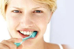 Dişeti hastalığından korunmanın en iyi yolu