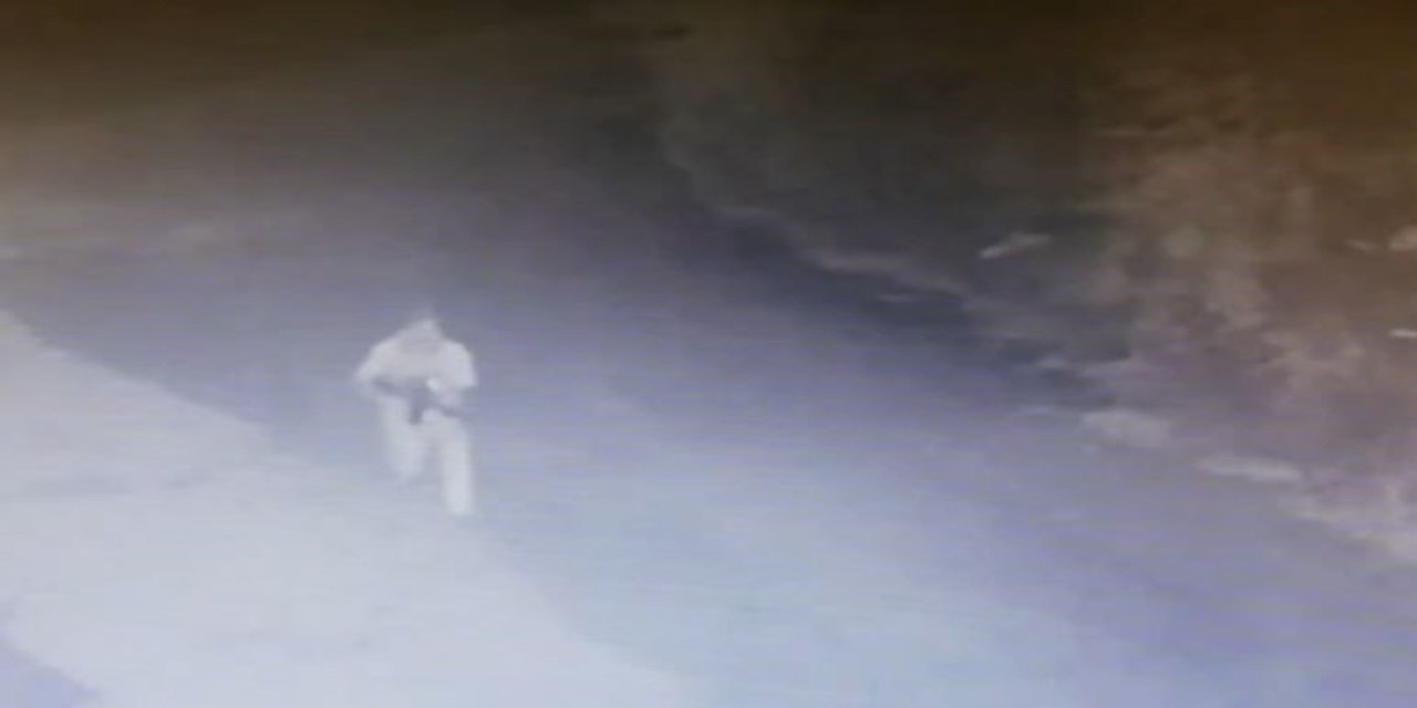 Eyüpsultan'da Kadın Silahla Yaralandı: Saldırı Anı Güvenlik Kamerasına Yansıdı