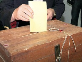 AK Parti kasabalarda kan kaybediyor