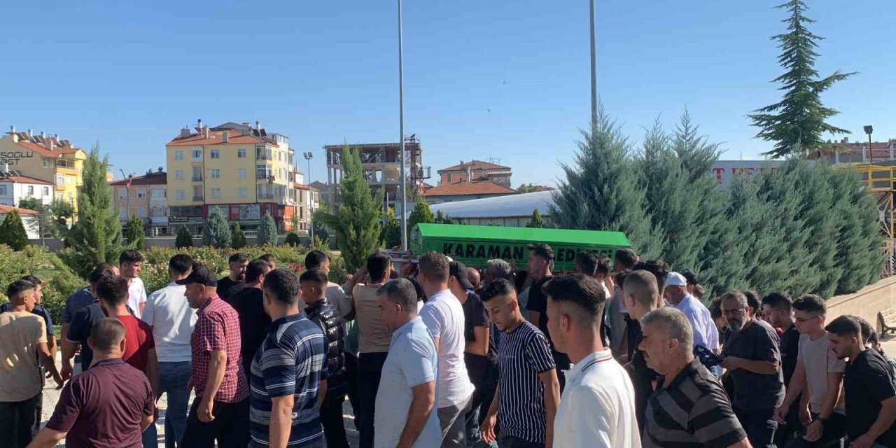 Karaman’da kalbinden bıçaklanan 17 yaşındaki Yahya Akdemir toprağa verildi