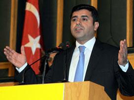 Demirtaş'tan 'tek bayrak' çıkışı