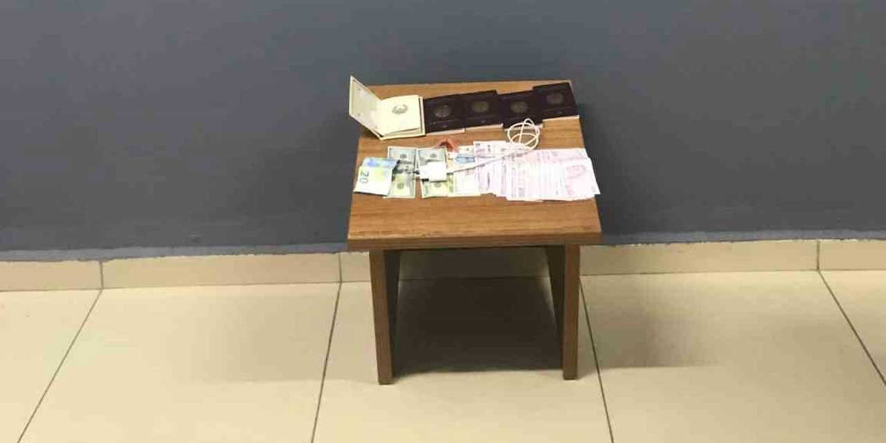 Turistten turiste kazık: Biri unuttu diğeri çaldı