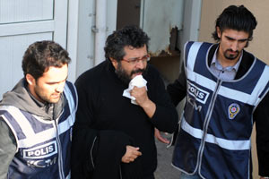 Soner Yalçın'a sorulan ilk soru