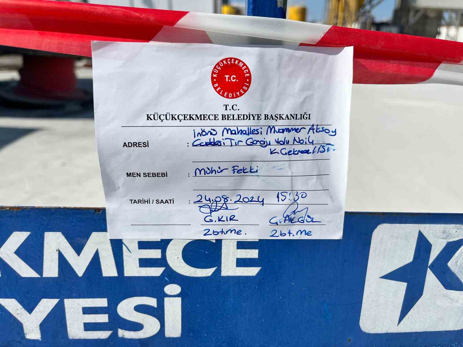 Beton santraline belediye mühürü