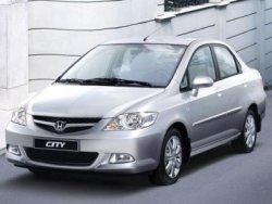 Honda 700 bin aracı geri çağırıyor