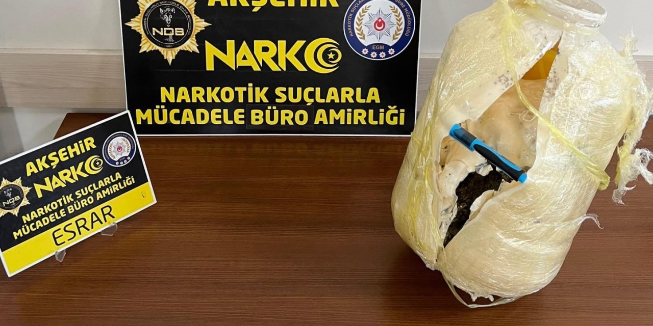 Akşehir'de turşu bidonuna gizlenmiş uyuşturucu bulundu