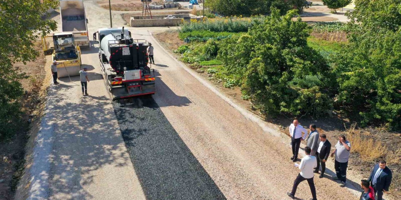 Bahçeşehir ve Yaylapınar Mahallelerinde hummalı çalışma