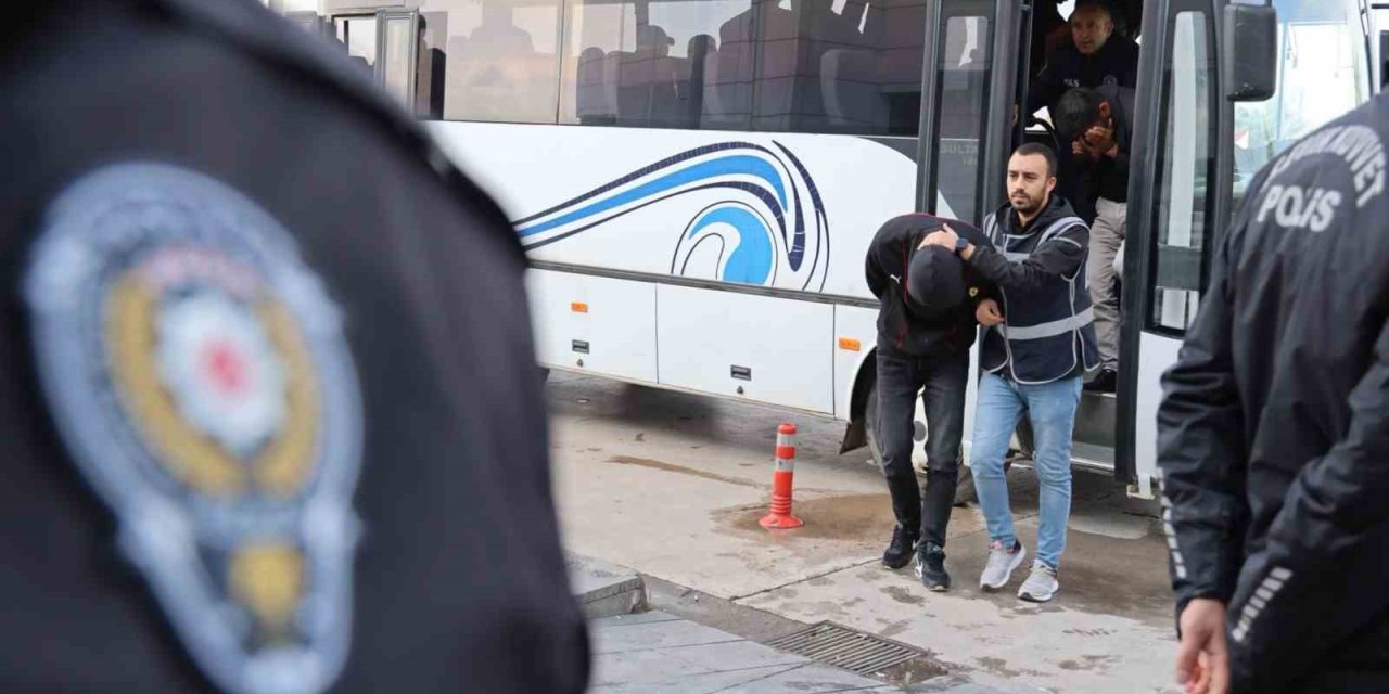 Aksaray Merkezli 17 İlde Dev Uyuşturucu Operasyonu: 159 Şüpheli Gözaltında