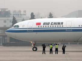 Ülkeler vatandaşlarını tahliye ediyor