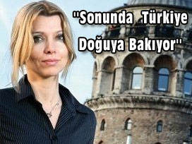 Elif Şafak'ın makalesi NYT'de yayımlandı