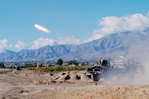 İsrail Hamas'a füze ile saldırdı