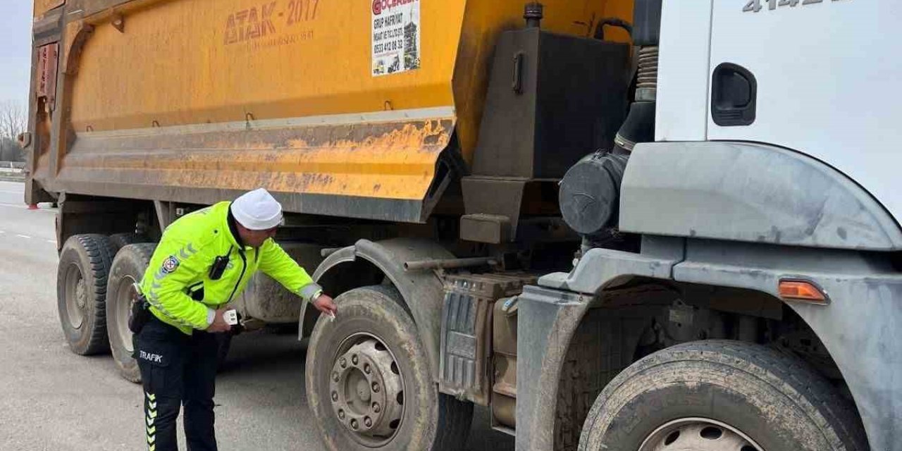 Ankara’da aralık ayından itibaren zorunlu kış lastiği kullanımı başlıyor