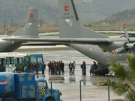 2 askeri uçakla 268 kişi daha geldi
