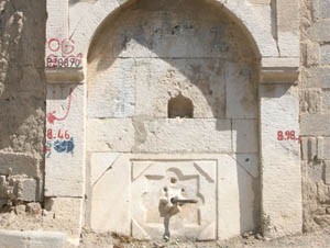 Tarihi çeşmeler eski günlerine kavuşuyor