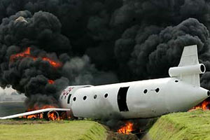 Birleşik Arap Emirlikleri'nde uçak düştü