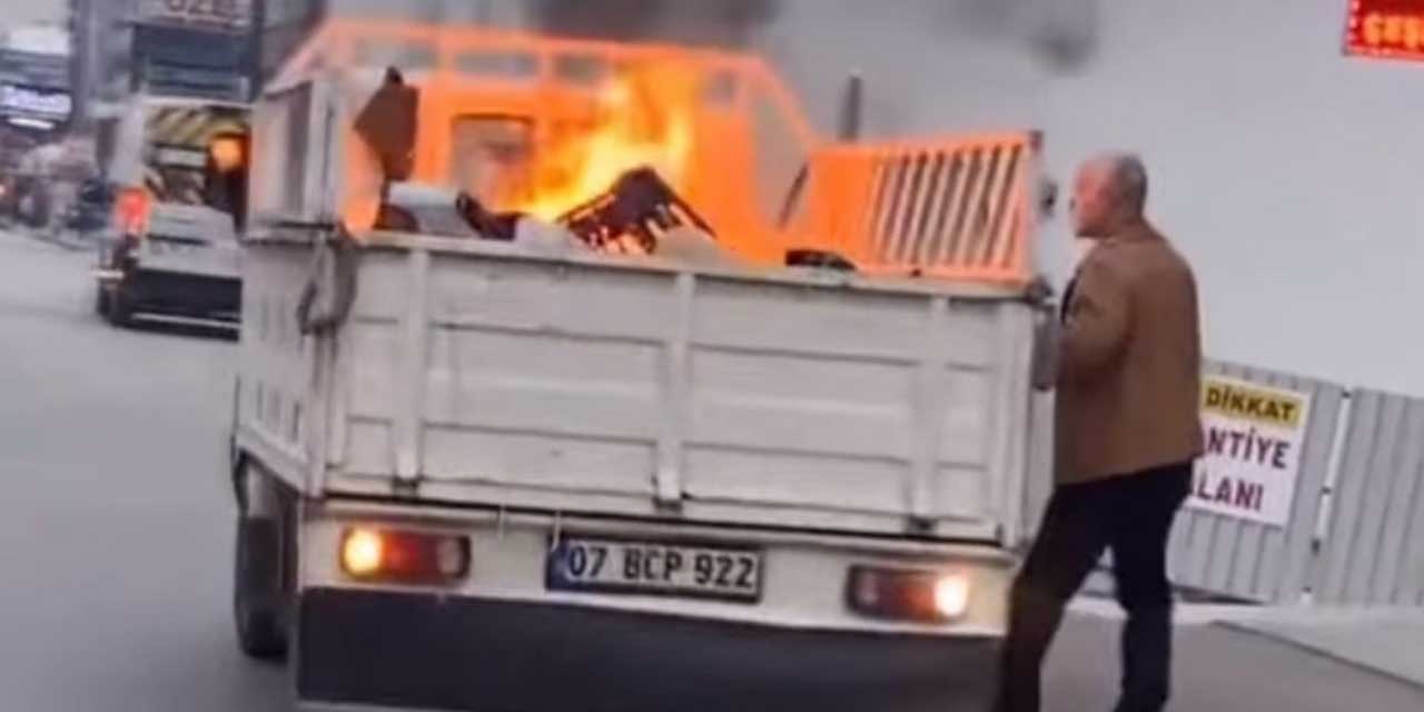Attığı sigara kamyonetin kasasındaki malzemeleri tutuşturdu