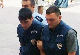 Mahalli sanatçı katiline 15 yıl hapis