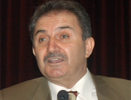 Zeybek Saadet Partisi'ne göz kırptı!