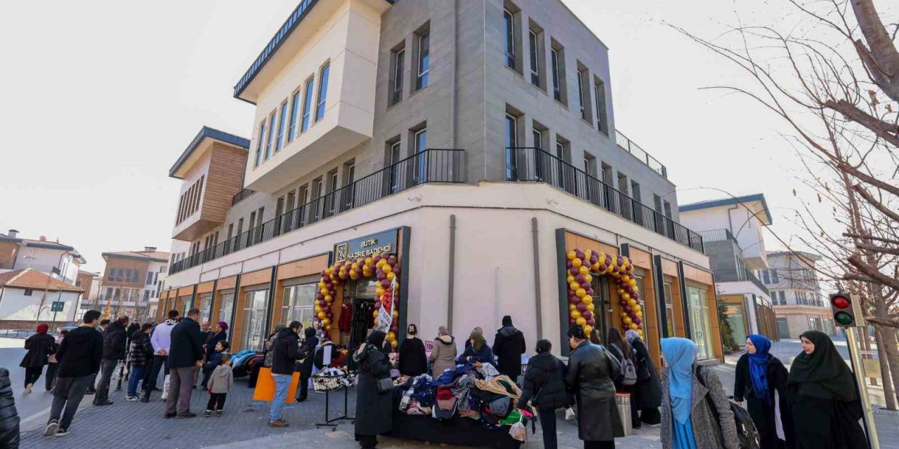 Suriçi Çarşısı Canlanıyor
