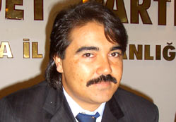 "Hükümet halkı oyalıyor"