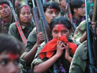 Nepal'de Maocu gerillalar hükümete katılıyor