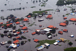 Bolivya'daki selde 52 kişi hayatını kaybetti
